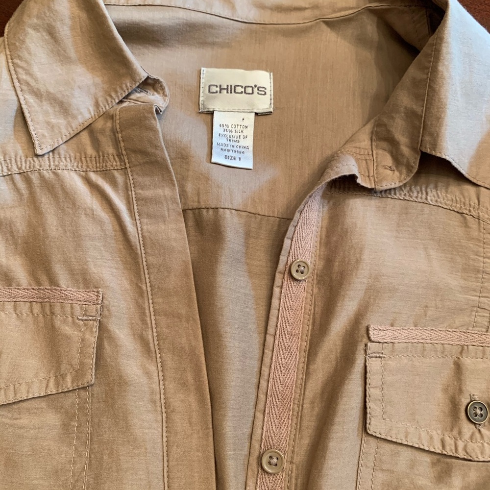 Chico’s casual button down - Picture 4 of 4